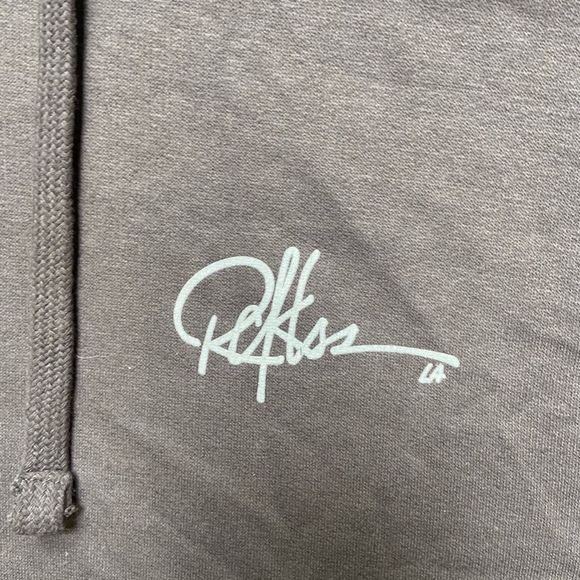 Young & Reckless Hoodie in Taupe/Grey Color Men’s Size Medium - Picture 7 of 10